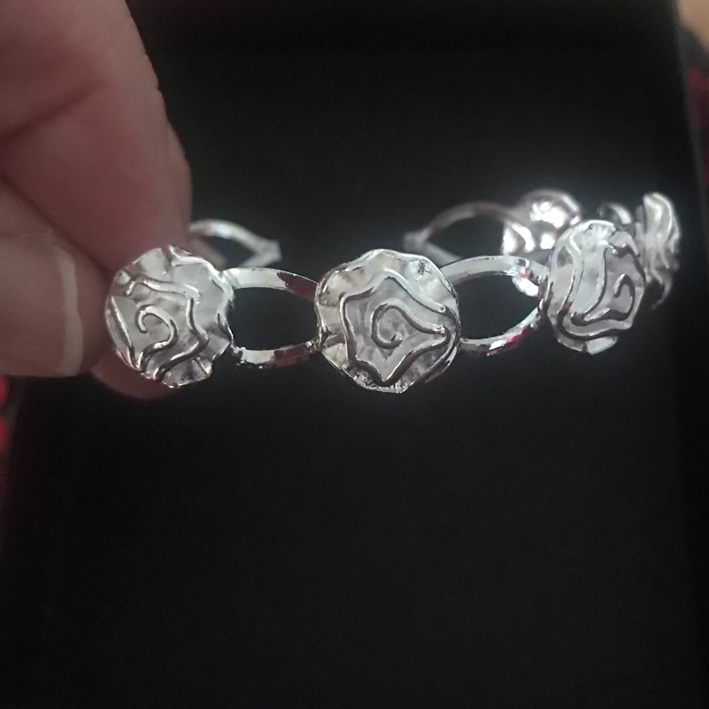 Sterling Silver Floral Link Bracelet